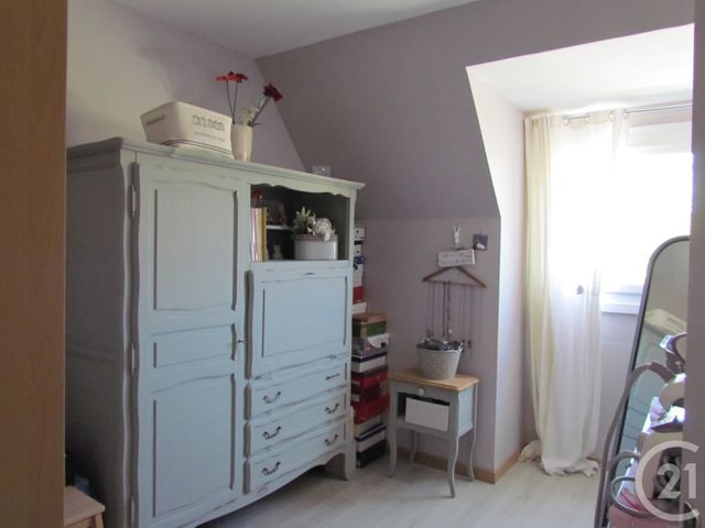 maison à vendre - 5 pièces - 111.8 m2 - CHERBOURG EN COTENTIN - 50 - BASSE-NORMANDIE - Century 21 Hervé Regnault maison à vendre - 5 pièces - 111.8 m2 - CHERBOURG EN COTENTIN - 50 - BASSE-NORMANDIE - Century 21 Hervé Regnault