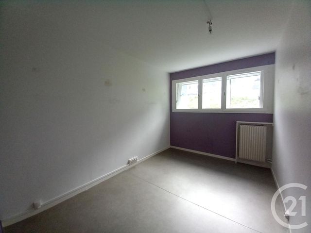 Appartement F6 à vendre - 5 pièces - 101.87 m2 - CHERBOURG EN COTENTIN - 50 - BASSE-NORMANDIE - Century 21 Hervé Regnault