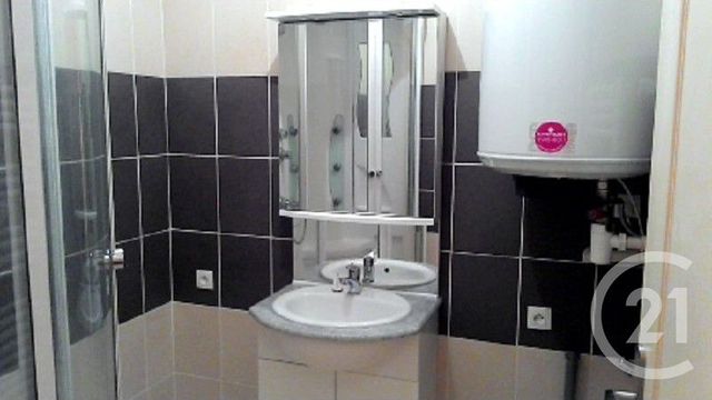 Appartement F3 à vendre - 3 pièces - 65.0 m2 - CHERBOURG EN COTENTIN - 50 - BASSE-NORMANDIE - Century 21 Hervé Regnault