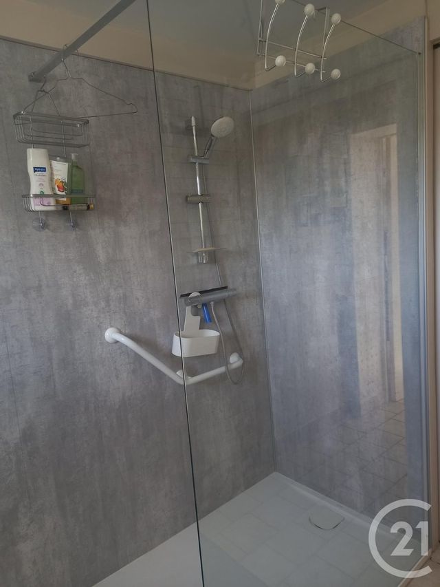 maison à vendre - 7 pièces - 111.72 m2 - VALOGNES - 50 - BASSE-NORMANDIE - Century 21 Hervé Regnault